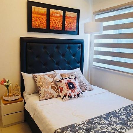 2 Bedroom Condo Vine Residences Quezon City With Pool Wifi Karaoke Board Games Netflix Eksteriør billede