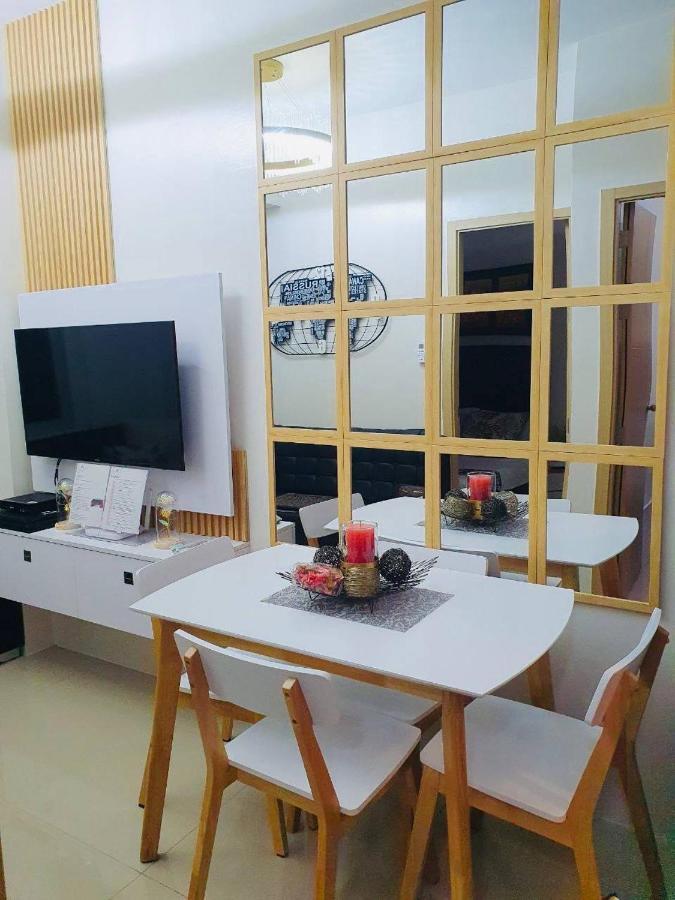 2 Bedroom Condo Vine Residences Quezon City With Pool Wifi Karaoke Board Games Netflix Eksteriør billede