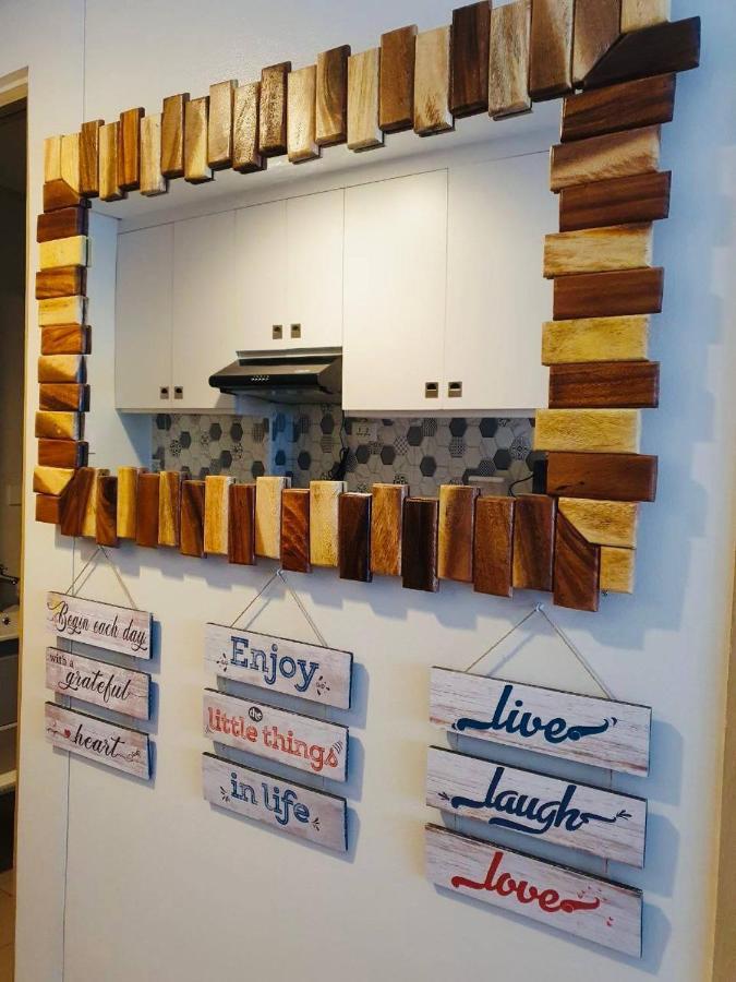2 Bedroom Condo Vine Residences Quezon City With Pool Wifi Karaoke Board Games Netflix Eksteriør billede